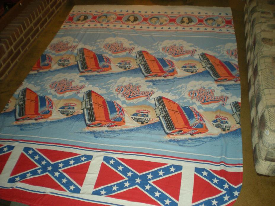 very rare 1982 DUKES OF HAZZARD (Warner Bros. Inc.) bed sheet /awe cond 8' / 6'