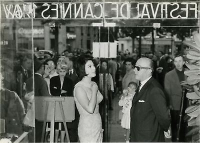 DANIELA ROCCA CANDID AT THE 1962 CANNES FILM FESTIVAL Collection of 19 #138974