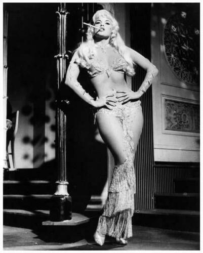JAYNE MANSFIELD great 8x10 still TOO HOT TO HANDLE -- j892