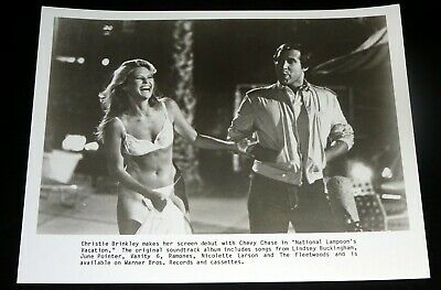 CHRISTIE BRINKLEY Chevy Chase National Lampoon's Vacation Movie 8x10 Press Photo