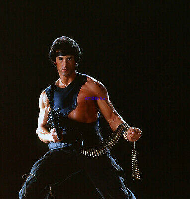 SYLVESTER STALLONE IN RAMBO FIRST BLOOD PART 2 GREAT ACTION PHOTO