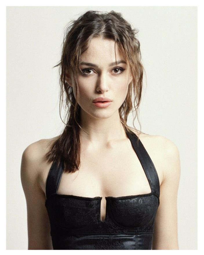 *KEIRA KNIGHTLEY from *Pirates Of The Caribbean* Glossy 8x10 Print