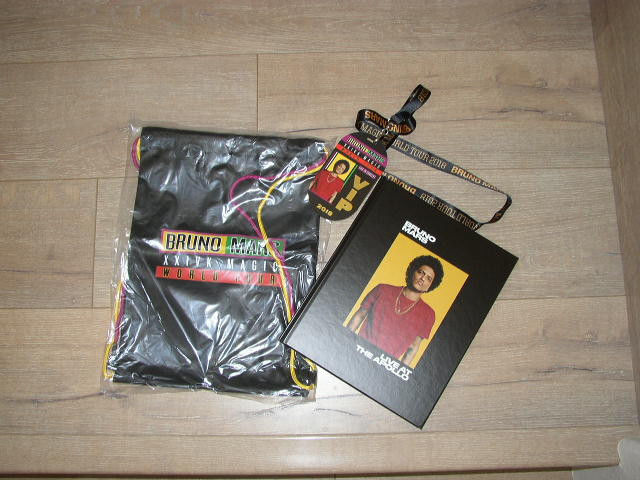 Bruno Mars 24K Magic VIP Tour Package - Photo Book, Backpack, & VIP Lanyard