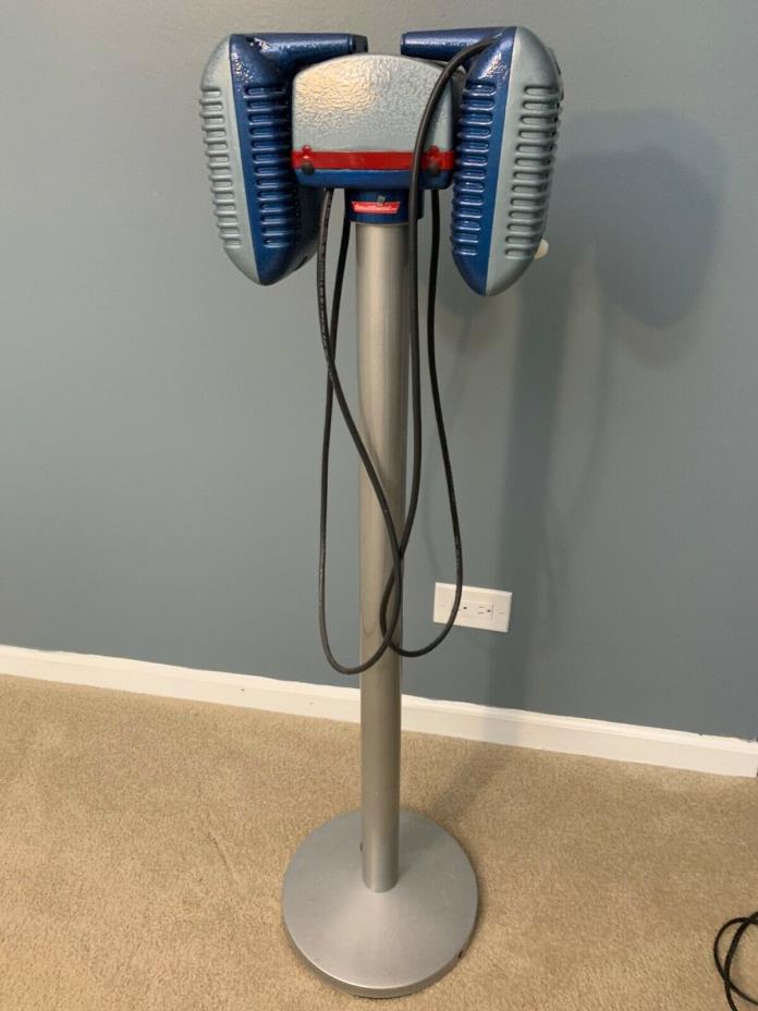 drive in movie theater speakers with the pole/stand