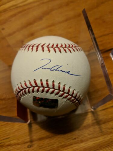 Tom Glavine Autographed Baseball Mounted Memories Hologram