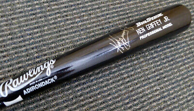Ken Griffey Jr. Autographed Rawlings Big Stick Bat Mariners Beckett C24243