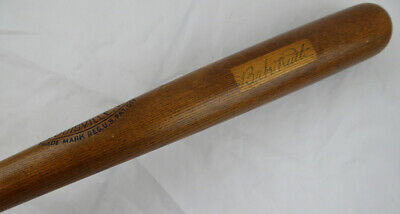 Babe Ruth Autographed Slugger 40 BR Bat Yankees PSA/DNA Beckett Graded 8 126116