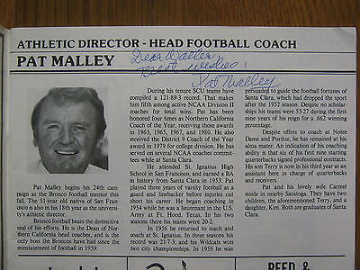 1982 SANTA CLARA Football Program(Signed by 8-STEVE VILLA/PAT  MALLEY(Died-1985)