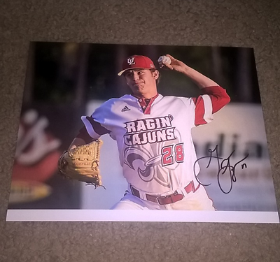 GUNNER LEGER UNIVERSITY OF LAFAYETTE LA,STAR PITCHER HAND SIGNED COLOR 8X10PHOTO