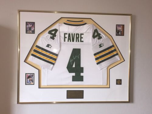 Brett Favre Signed Green Bay Packers 40 X 32 Custom Framed Jersey w/rookie card