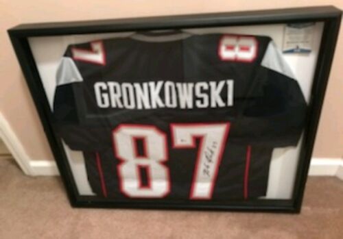 New England Patriots Rob Gronkowski Framed Autographed jersey Beckett COA