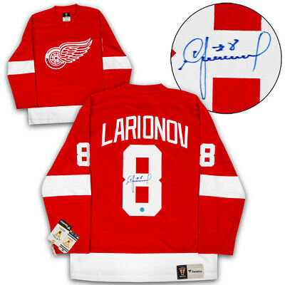 Igor Larionov Detroit Red Wings Autographed Fanatics Vintage Hockey Jersey