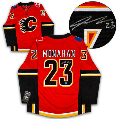 Sean Monahan Calgary Flames Autographed Fanatics Hockey Jersey