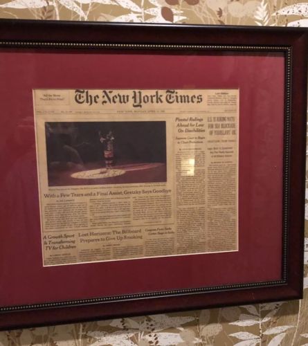 Wayne Gretzky Autographed New York Times Goodbye - Historical-  PSA Authentic
