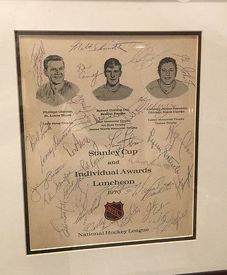 Boston Bruins Signed Auto 1970 NHL Awards Program Orr Stanley Cup Champions