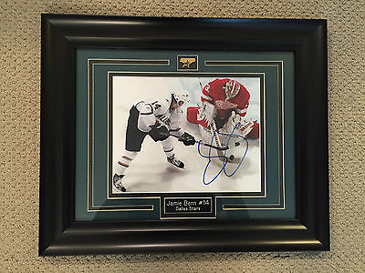 JAMIE BENN & TYLER SEGUIN SIGNED DALLAS STARS FRAMED PICTURE/ SKATE / COA