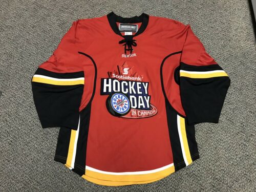 Hockey Day In Canada Jersey Night Scotiabank Reebok Calgary Flames S Small Red