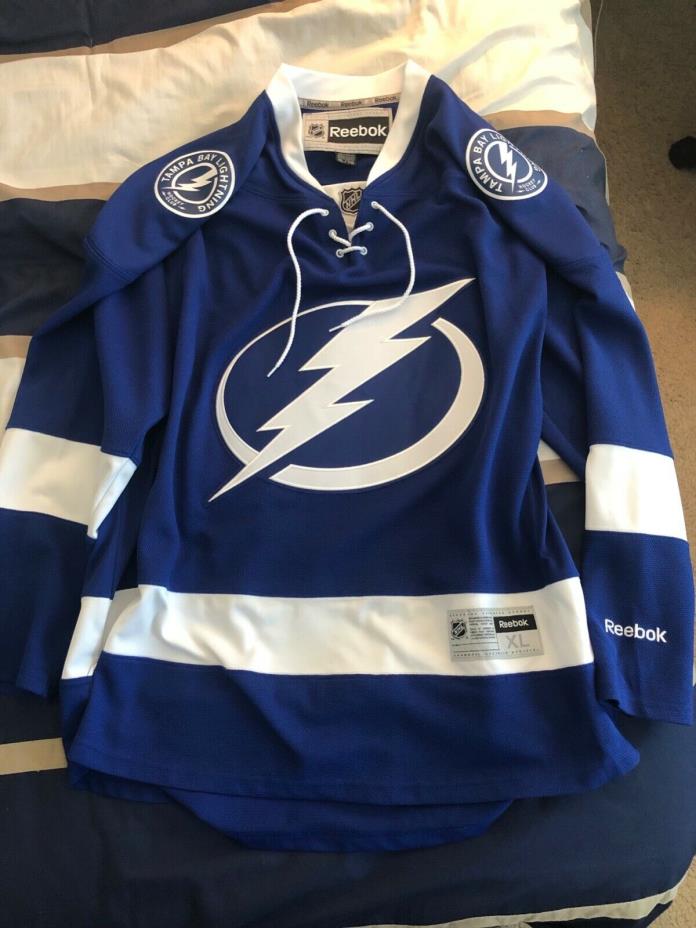 Reebok NHL Jersey Men's Extra-Large (XL) Tampa Bay Lightning Jersey (Blank)