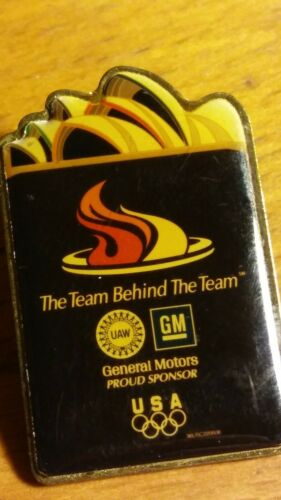 Vintage GM The Team Behind Team UAW Proud Sponsor Olympic Pin Sydney USA 2000 00