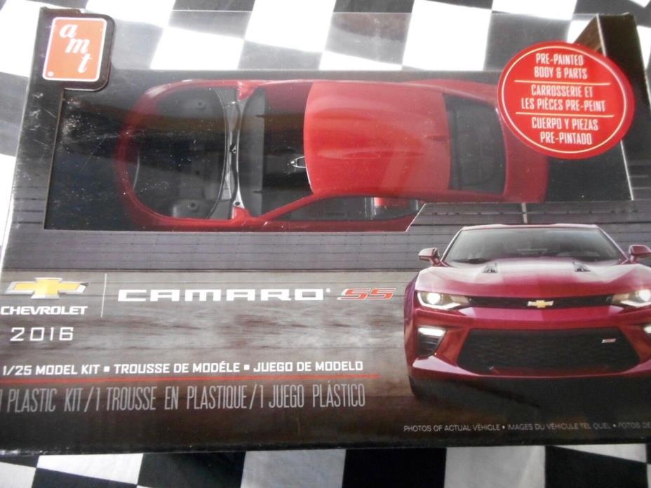 AMT 2016 CHEVY PRE-PAINT BODY  CAMARO  1:25 SCALE PLASTIC MODEL NEW IN BOX
