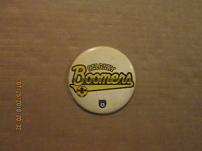 NASL Calgary Boomers Vintage Defunct Circa 1981 Logo Soccer Pinback Button