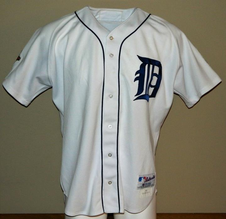 2001 Phil Garner (MGR) Game Worn Detroit Tigers Home Jersey #33 - Russell