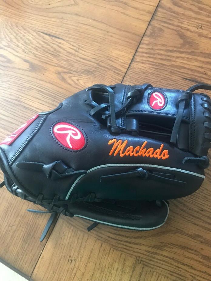 MANNY MACHADO BALTIMORE ORIOLES SAN DIEGO PADRES GAME USED ISSUED FIELDERS GLOVE