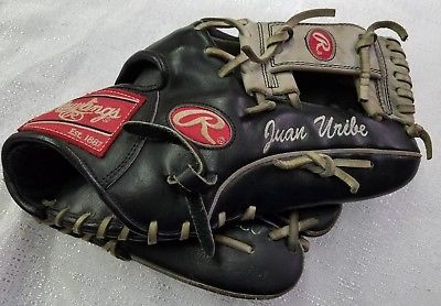 Juan Uribe Game Used 2004-2005 Chicago White Sox Rawlings Fielders Glove