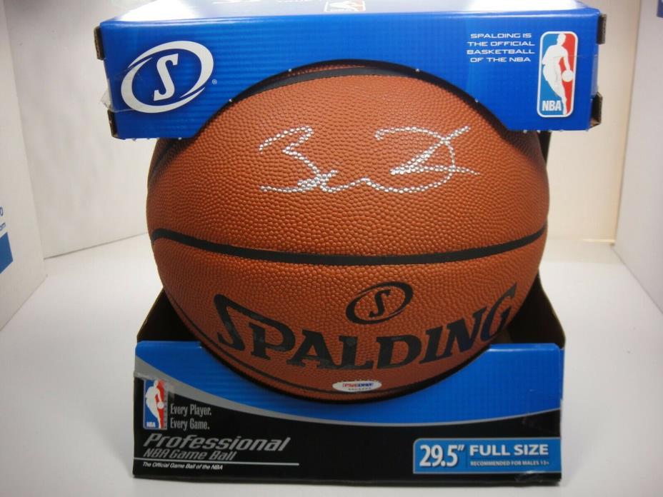 DWYANE WADE PSA/DNA SIGNED OFFICIAL NBA LEATHER GAME BASKETBALL AUTOGRAPH   .