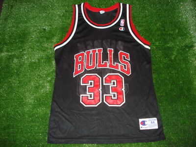 Vintage Black Retro Chicago Bulls Scottie Pippen Champion Jersey 44 RARE