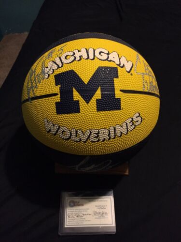 michigan Wolverines-Webber, Howard and Rose autographed Basketball