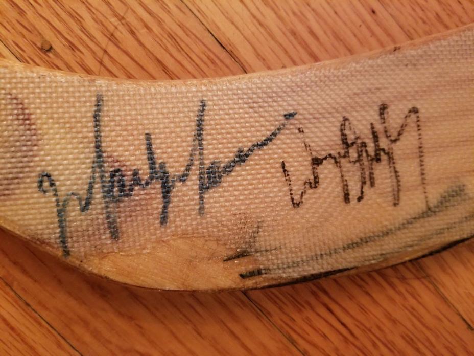 1983 Edmonton Oilers team signed stick autograph Gretzky Messier Coffey Moog etc