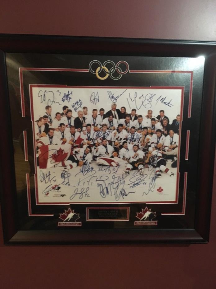 2002 Canadian Gold Medal Olympic Autograph
