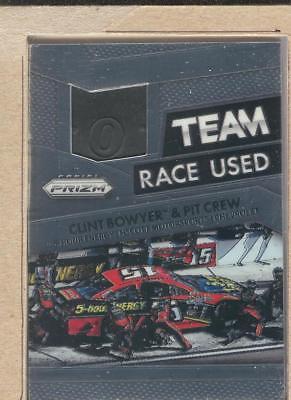 Clint Bowyer RT-CB 2016 Panini Prizm Pit Crew Team Race Used Tire Swatch