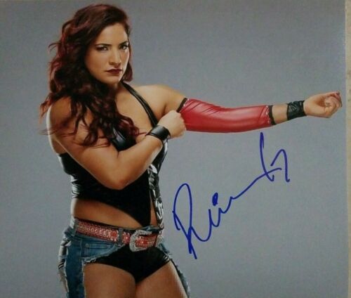Reina Gonzalez Signed 8x10 Photo WWE NXT VERY RARE AUTO! Mae Young Classic