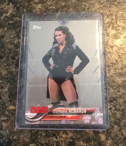 STEPHANIE MCMAHON 2018 TOPPS WWE WRESTLING SILVER PARALLEL 18/25.  STEAL!!!! OMG