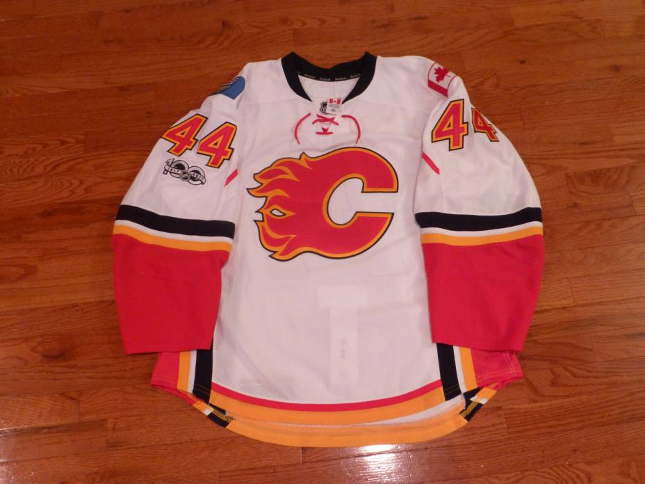 Matt Bartkowski Calgary Flames Game Worn Jersey