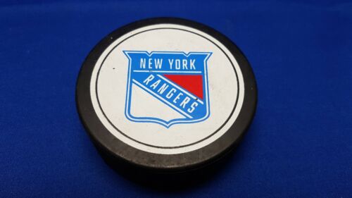 VINTAGE NEW YORK RANGERS 1980s NHL Hockey Puck VICEROY