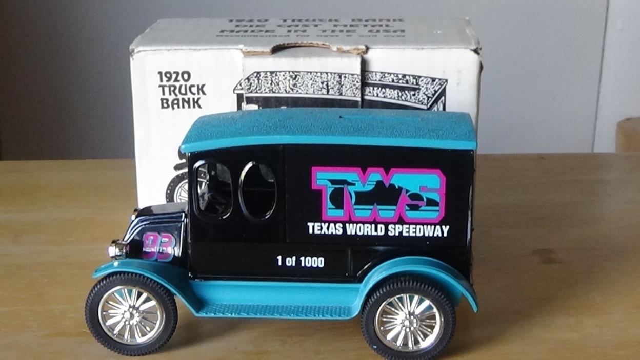 Scale Models Texas World Speedway 1920 Truck Bank #384 of 1000 NEW