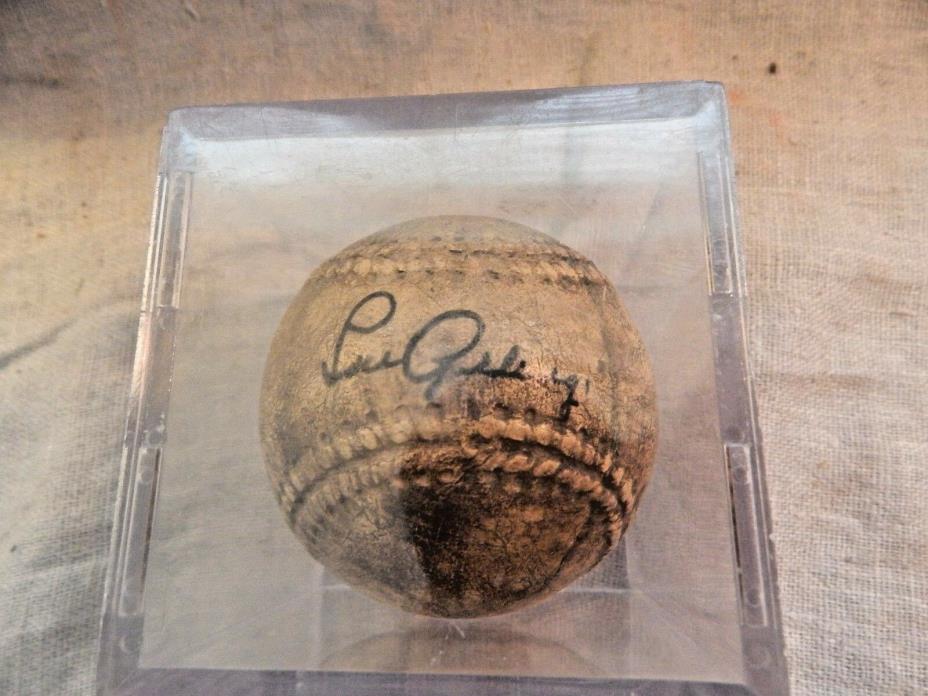 Lou Gehrig Signed Autographed Baseball Certified Authentic Rare HTF Yankees