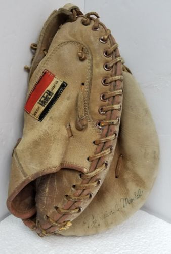 Vintage HUTCH Baseball Catchers Mitt GLOVE Professional Model