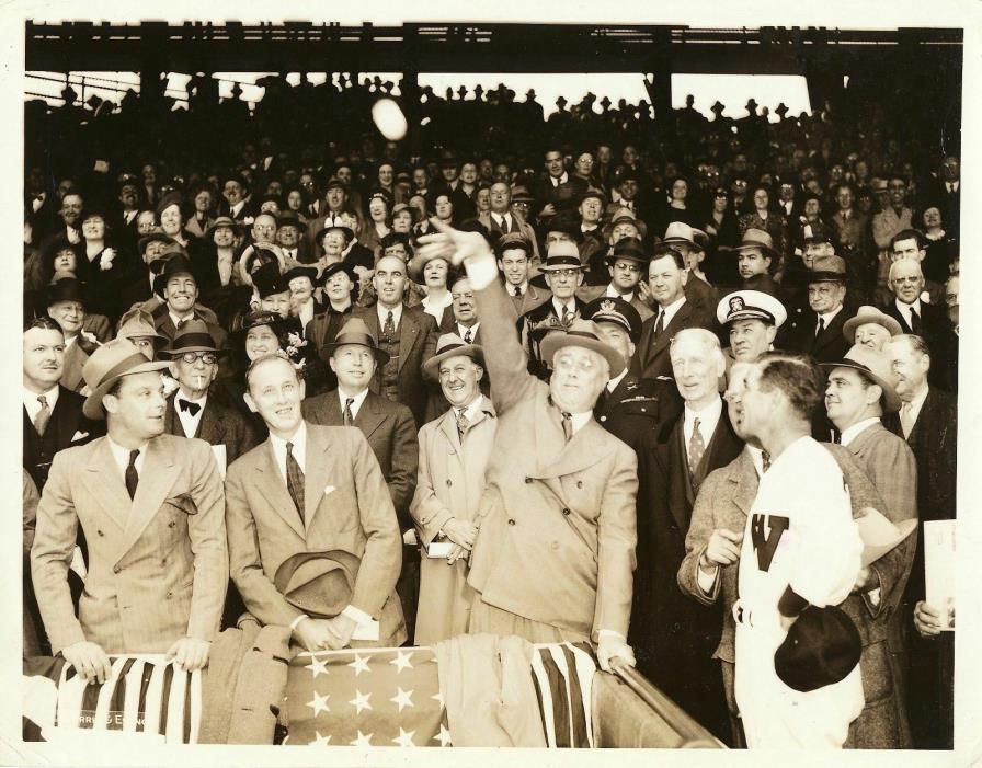 1938 FDR Roosevelt POTUS Tosses 1st Pitch on Opening Day Type 1 Original Photo