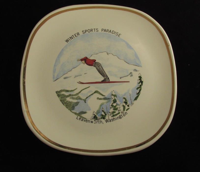 1950's Vtg Souvenir Plate Winter Sports Paradise Skiing Leavenworth Washington