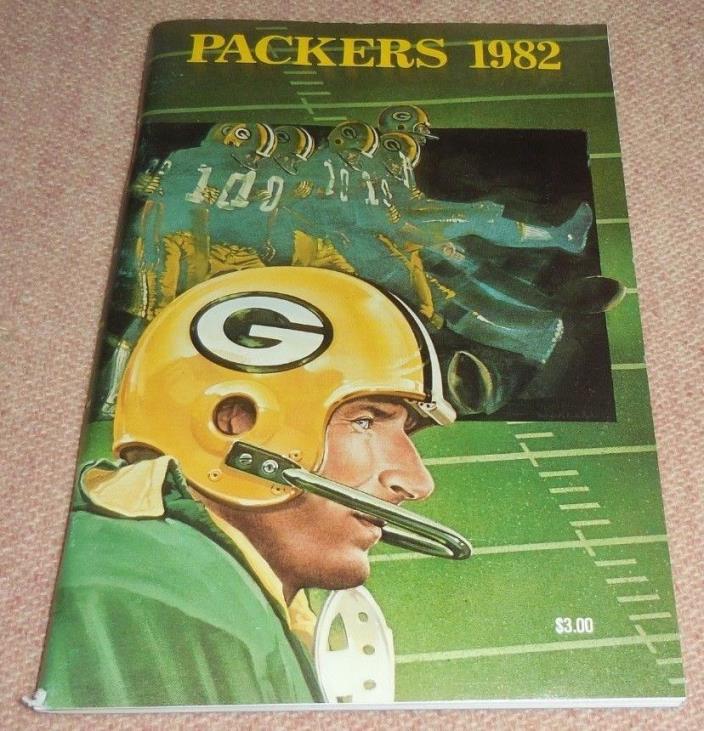 Green Bay Packers Original 1982 Football Media Guide Illustrated Free Shipping
