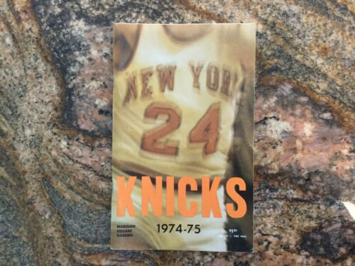 1974-75 NEW YORK KNICKS NBA BASKETBALL TEAM-OFFICIAL GUIDE-FACT YEARBOOK