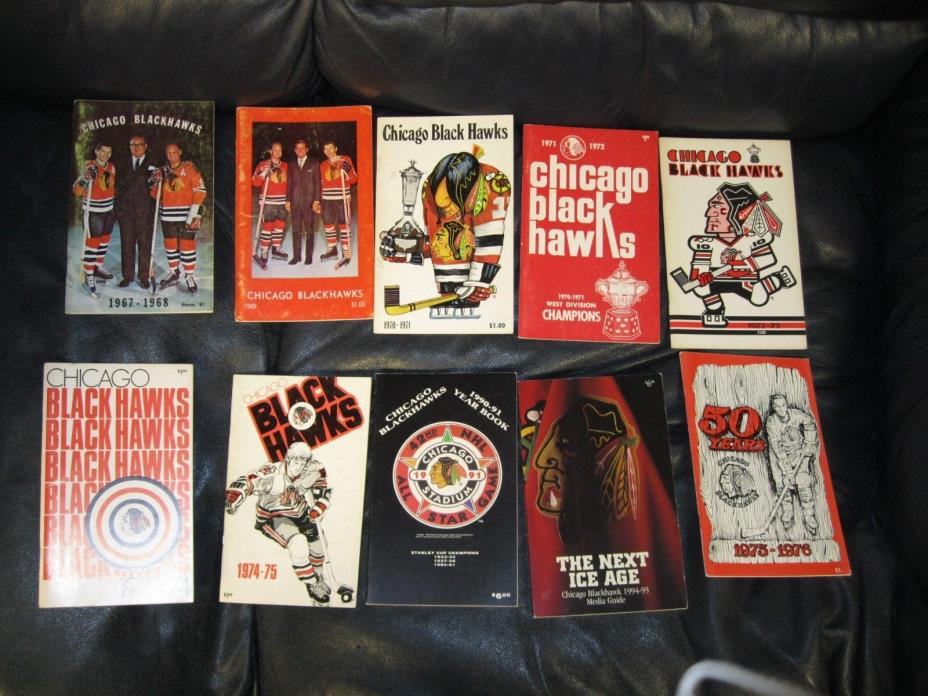 Set of 10 Chicago Blackhawks Hockey NHL Media GUIDE Programs 1967-1995