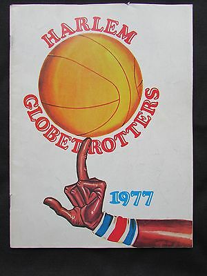 1977 Harlem Globetrotters Souvenir Program - Meadowlark Lemon -  Curly Neal