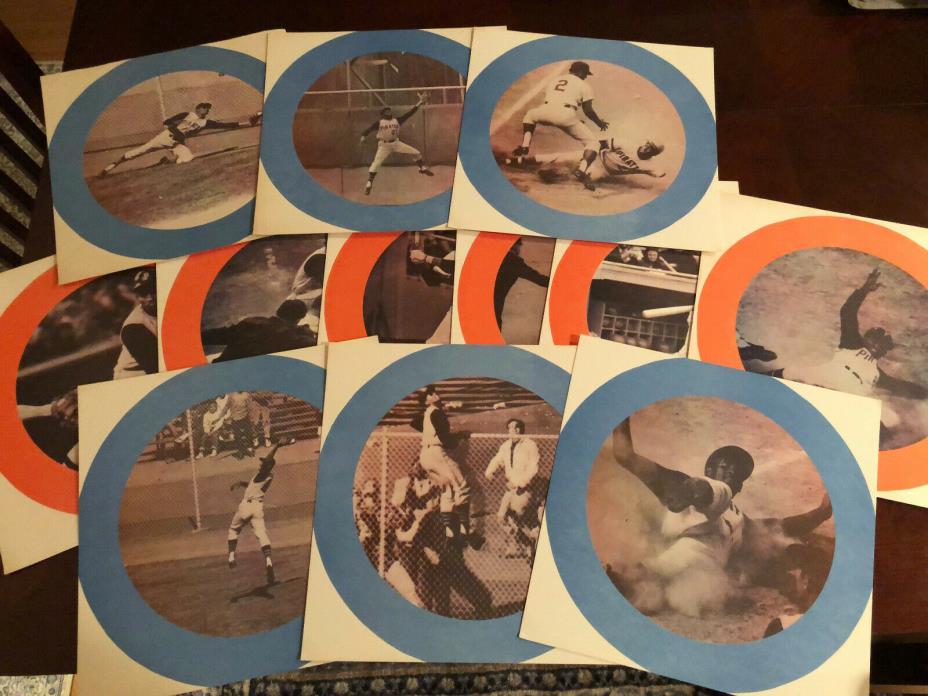 ROBERTO CLEMENTE LARGE PHOTO INSERTS FROM 1971 ROBERTO CLEMENTE MAG.( 12 )TOTAL