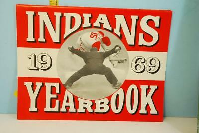 1969 Cleveland Indians Baseball American League Yearbook