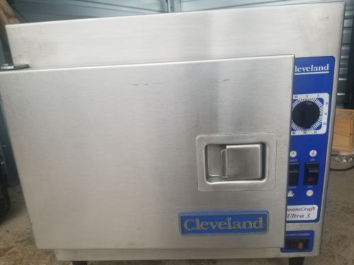 Cleveland 21CET8 SteamCraft Ultra 3 Pan Electric Countertop Steamer - 208V, 1 Ph